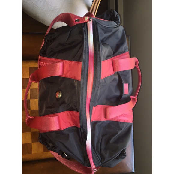 lululemon athletica Handbags - Lululemon Duffel Bag